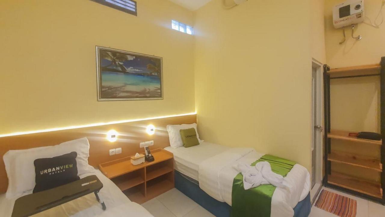Urbanview Hotel Sakura Kampung Inggris Pare By Reddoorz Bagian luar foto